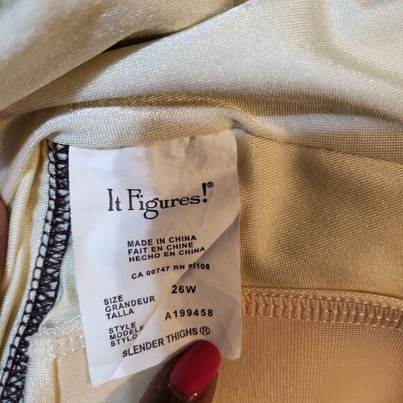 It Figures! Women's Floral Padded One Piece Bathing Suit Sz 26 W PO Excellent - Picture 9 of 14